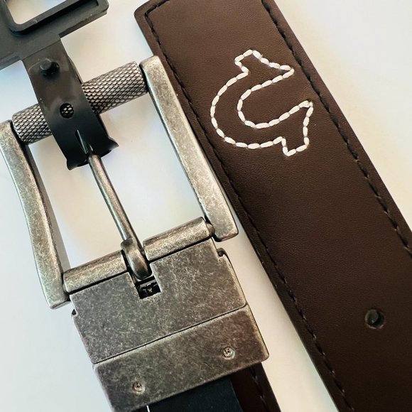 TRUE RELIGION Men's Reversible "Roller Twist" Belt Size 40 NWT - Picture 5 of 5
